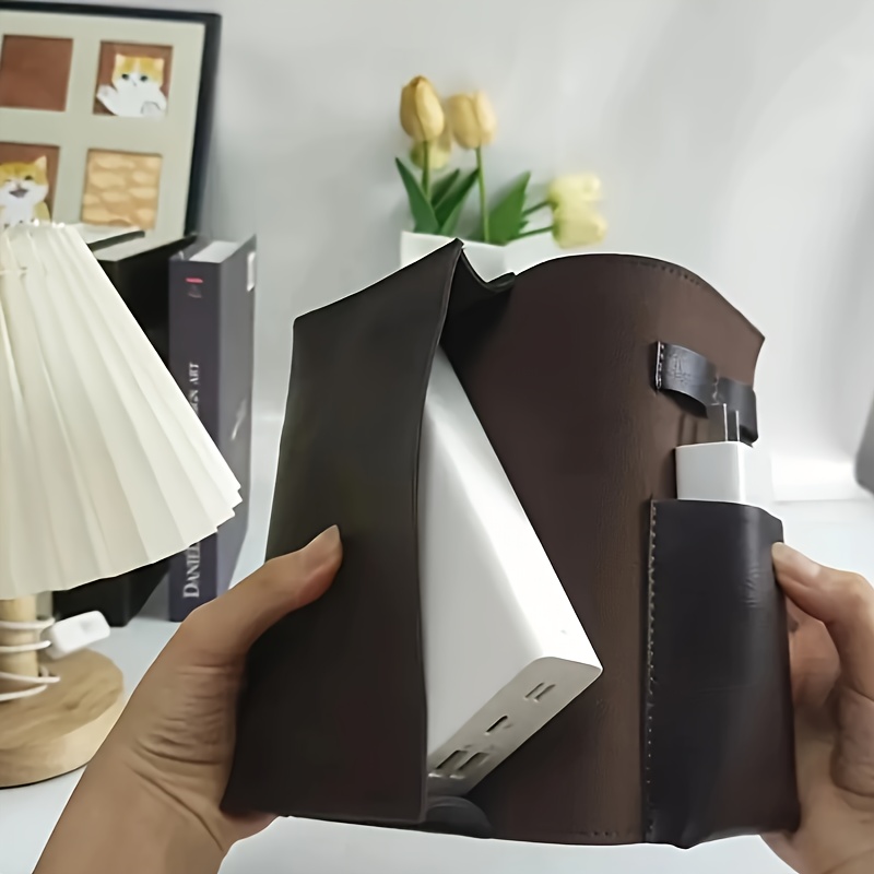 Tablet Accessories Bag - Full-grain electronics and cable travel storage
